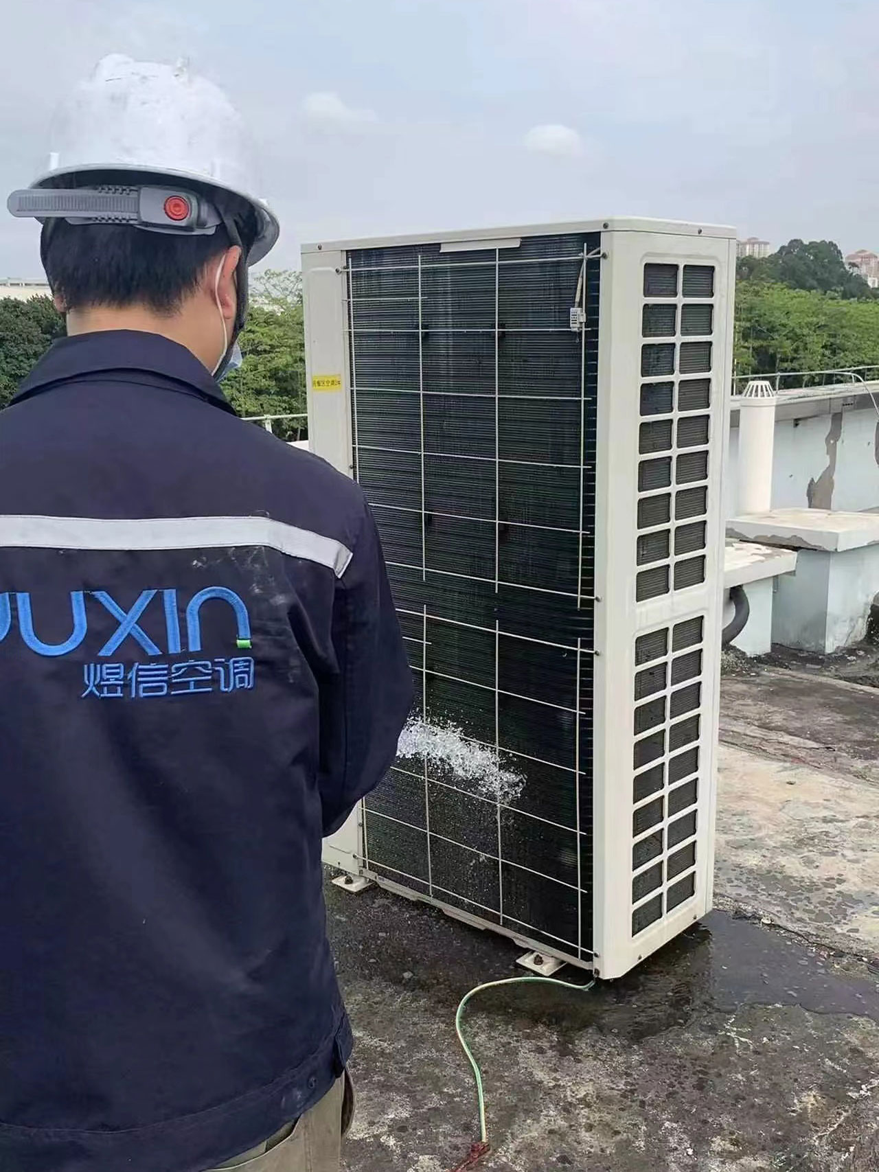 恒大珺睿清洗照片10.jpg